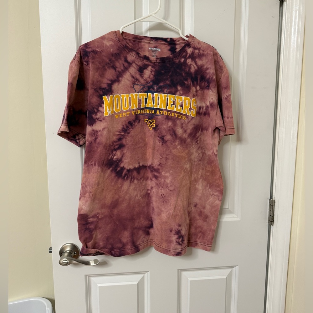 WVU Mountaineers Acid Wash Large Tee